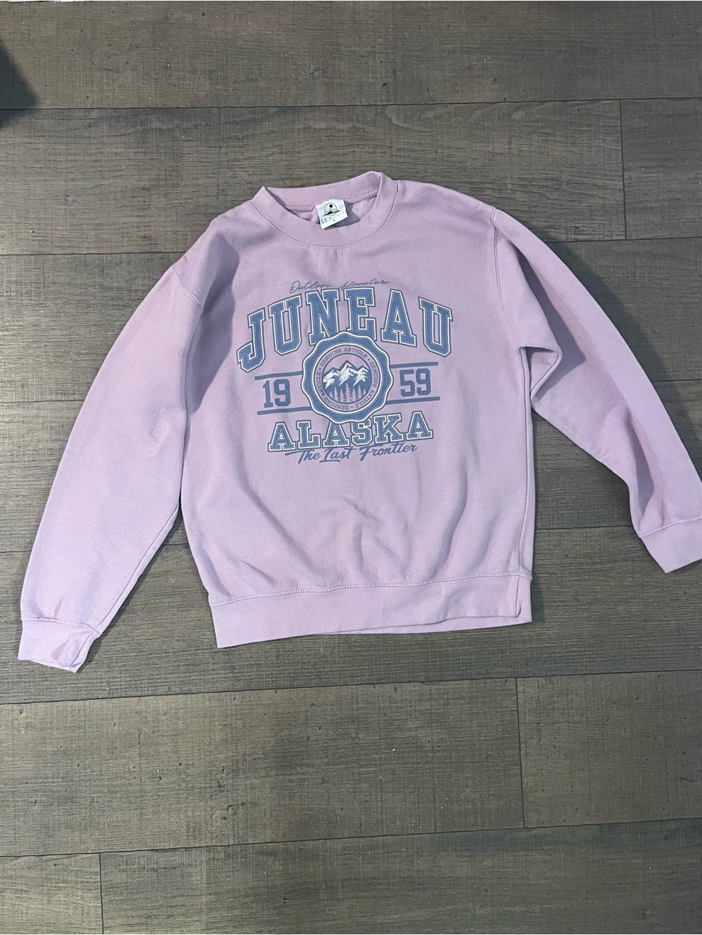 Prairie Mountain Juneau Alaska Purple Fleece Crewneck Sweatshirt S